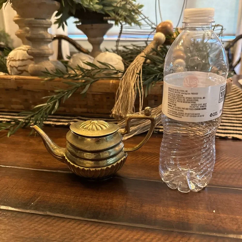 Vintage 1930s Art Deco Brass Teapot Pumpkin Ribbed Tiered Design Made In England